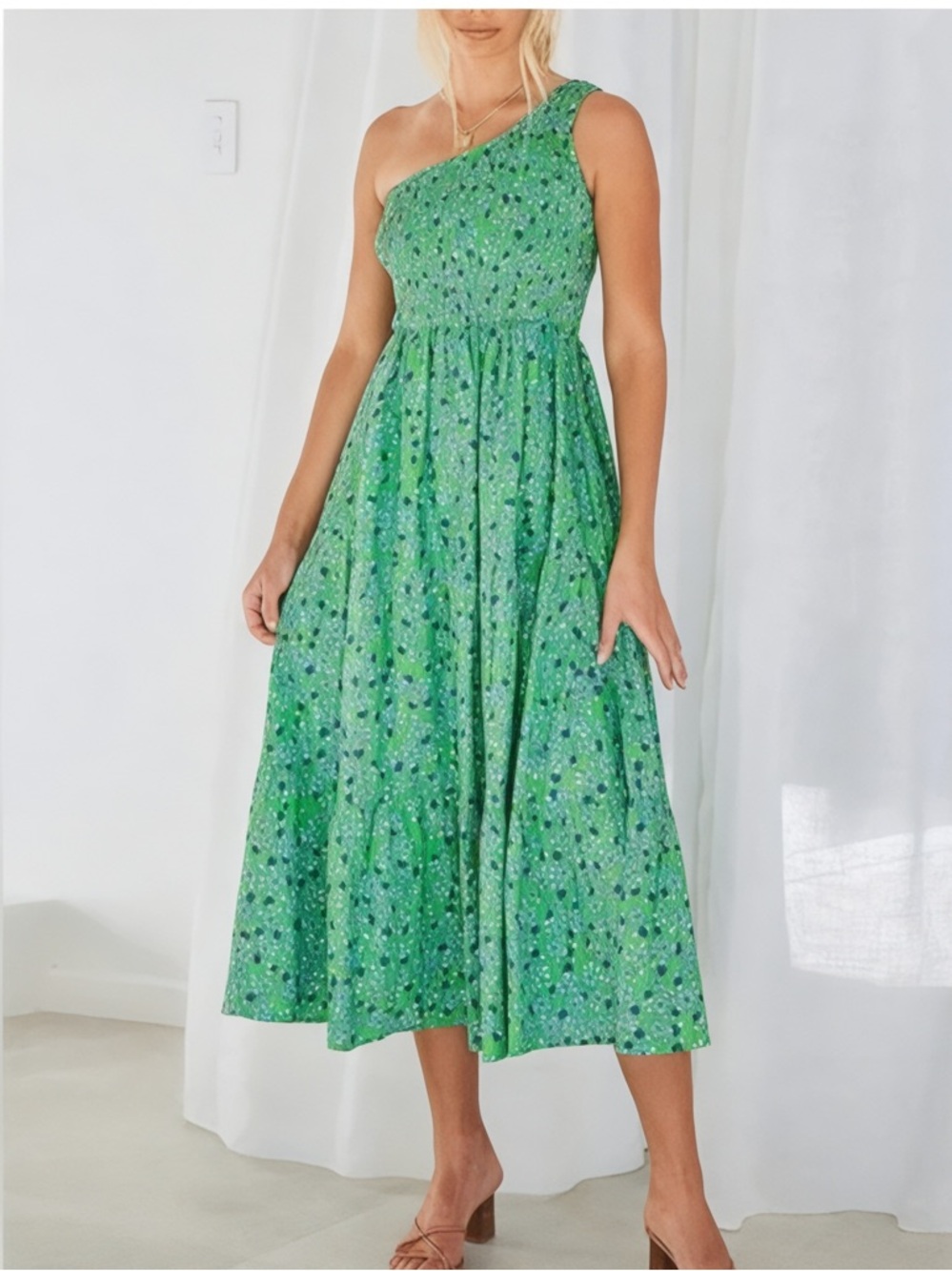 ZESICA Green Floral One-Shoulder Smocked Midi Dress Size Large